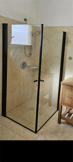 פינתי 2 דלתות IN/OUT פרזול שחור